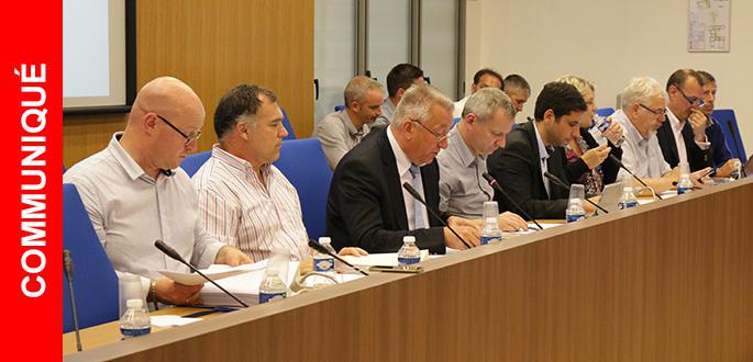 Les statuts du futur Pôle métropolitain du Genevois français validés par la Communauté de communes du Pays de Gex. Les statuts du futur Pôle métropolitain du Genevois français validés par la Communauté de communes du Pays de Gex.