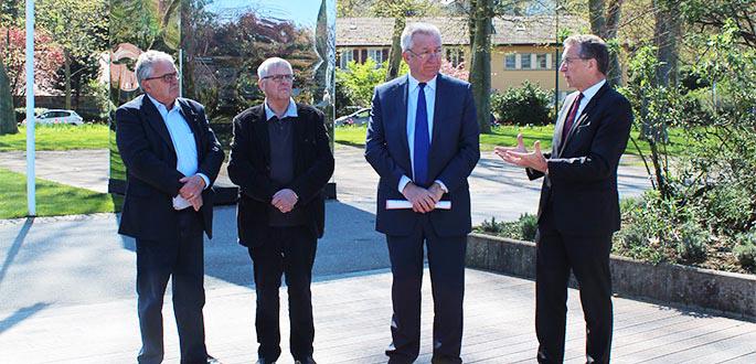 Thonon-les-Bains inaugure sa borne-miroir dans le cadre de l’événement « Frontières et urbanité » organisé par HES-SO.